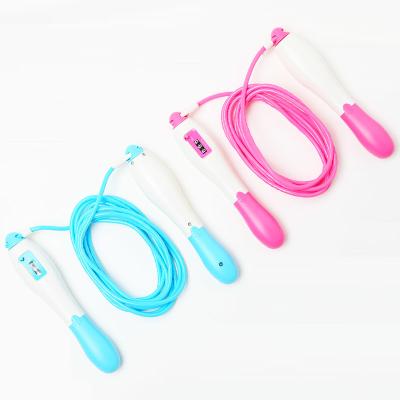 China Length Adjustable Jump Rope , Digital Skipping Rope With Counter / Sponge Handle for sale