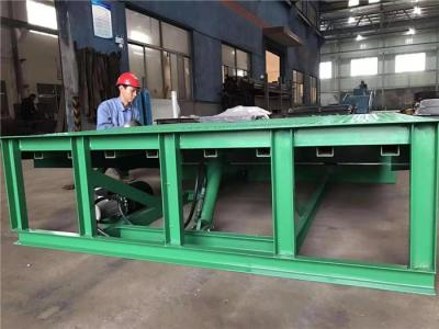 China 6 Ton Hydraulic Loading Dock Truck Dock Leveler Fast Efficiency For Handling Equipment Loading And Unloading for sale