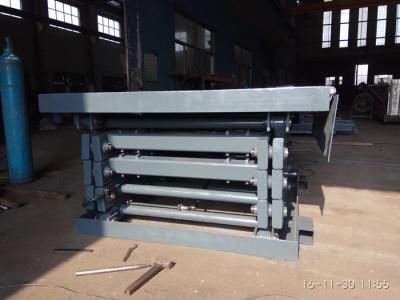 China Scissor Mechanism Mezzanine Goods Lift 4T 5T 6T Load Capacity for sale