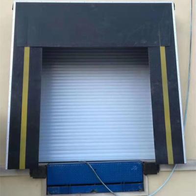 China Top Curtain Loading Dock Door Seals Wind Proof Loading Dock Seal Pads 1000mm Length for sale