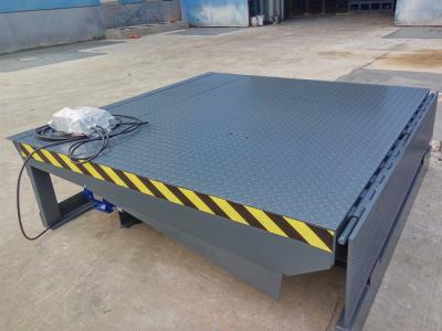 China Container Electric Dock Leveler For Forklift Working for sale