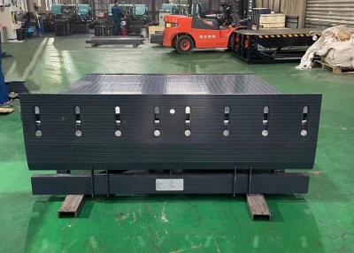 China Roll Off Stop Hydraulic Dock Levelers With 120mm Safety Barrier for sale