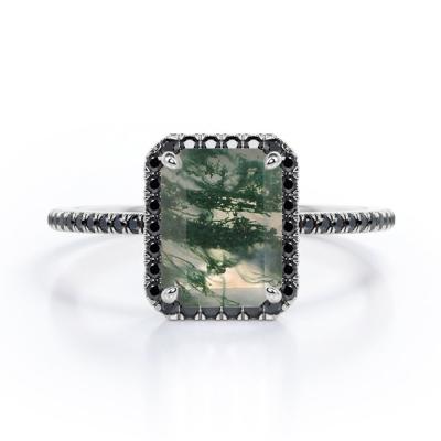 Chine L'agate de style du halo d'Emerald Cut Moss Green avec le laboratoire a créé des accents noirs de Diamond Engagement Ring With Pave à vendre