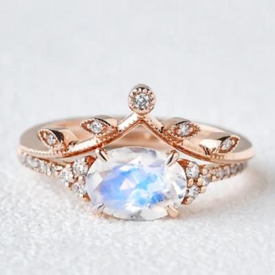中国 925 Sterling Silver Lady Wedding Ring Sets Inspired Promise Rainbow Natural Moonstone 販売のため