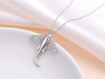 China Lady tree 925 Sterling Silver Stingray Necklace Manta Ray Turtle Dolphin Charm Tortoise Necklace for sale