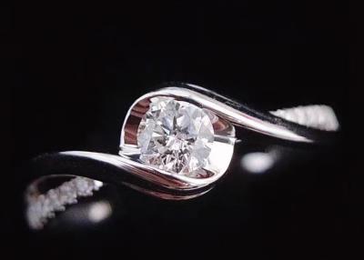 Κίνα Στρογγυλό άσπρος χρυσός υλικός ODM δαχτυλιδιών 14K κοσμημάτων διαμαντιών περικοπών 0.46ct πραγματικό προς πώληση