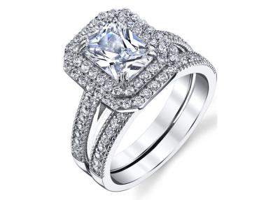 Cina dimensione Emerald Cut di 1.2ct Diamond Engagement Wedding Rings 5x7mm in vendita