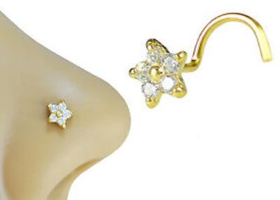 China Flower Shape 18k Gold Diamond Nose Stud With 1.5mm 0.07ct 4 Pieces Genuine Diamonds for sale