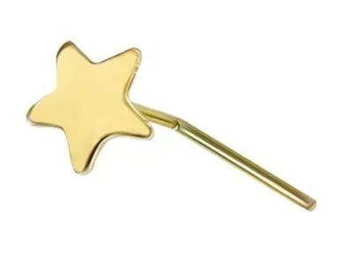 中国 3mm Plain Star 18K Gold Nose Piercing L Shape 0.6mm Thickness 販売のため