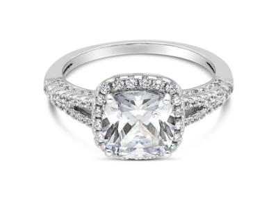중국 Cusion 커트 2.43ct 14K 순금 보석, 익지않는 자연적인 다이아몬드 약혼 반지 ODM 판매용