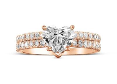 China ODM 18k Rose Gold Diamond Ring Heart Cut With Matching Band 2.75CT for sale