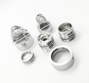 China Piezas de máquina de soldadura de aluminio Piezas de mecanizado personalizadas de accesorios de forja en frío en venta