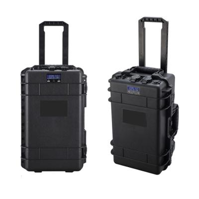 中国 スーツケースの設計LiFePO4高容量3kwhの携帯用solar energy発電機3000w 販売のため