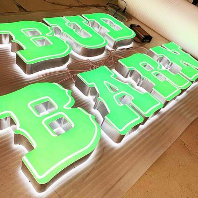 China El ODM llevó el aluminio 3d pone letras a la caja de luz de acrílico del alfabeto del 10cm en venta