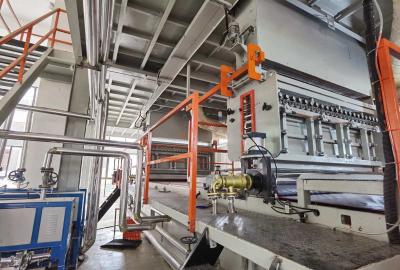 China SMMS Nonwoven Production Line Wet Wipes/ Wet Tissue/Filtration Nonwoven Machine for Spunbond Nonwoven Fabric for sale