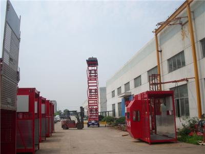 China 1.9M - 3.2M 300kg  Mobile Aerial Work Platform / Self Propelled Scissor Lift Platform for sale