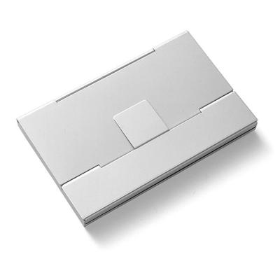 China Titular do cartão de alumínio de anodização de prata do crédito de 95*60mm Rfid para 4~8cards à venda