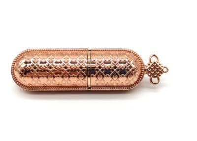 China SGS del color oro del tubo de la barra de labios del metal del nudo de la aleación del cinc de 92*25m m en venta