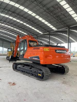 Chine 22.5 tonnes Excavatrice Doosan utilisée avec entraînement hydraulique pour une excavation précise et rapide à vendre