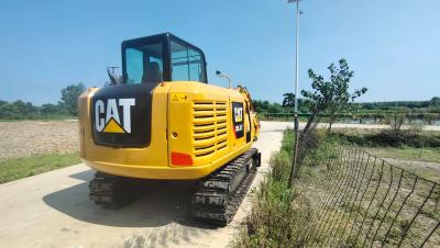 China Advanced CAT C2.4DI Engine Design CAT 305.5E2 Excavator 5.5Ton Backhoe With Swing Torque for sale