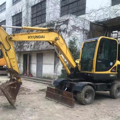 中国 Used Hyundai 60w-7 Excavator with 6150mm Digging Radius and Total Transportation Length of 6100mm 販売のため