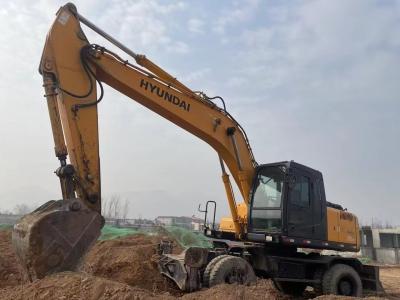 중국 2022Year Used Hyundai Excavator with Cummins B5.9-C Engine and Maximum Excavation Height of 9870 Mm 판매용