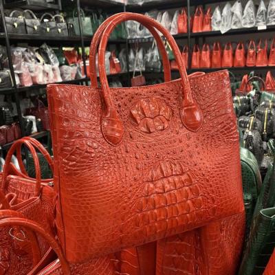 China La tela del cuero de Croc de la microfibra recicla amistoso para Hang Bag de señoras en venta