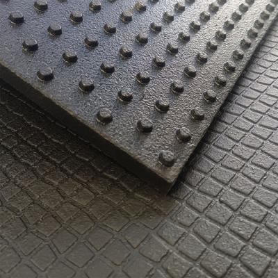 China Slip Resistant Horse Stable Mats Rubber Flooring Equine Horse Stall Mattress for sale