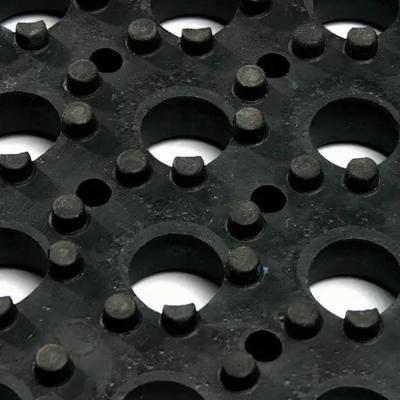 Κίνα Γερό ανθεκτικό αλόγων μαύρο 18mm ρυμουλκών λαστιχένιο χαλί στάβλων αλόγων χαλιών προς πώληση