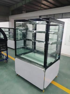 Chine L'euro conception contemporaine élégante a frigorifié le réfrigérateur de vitrine de gâteau à vendre