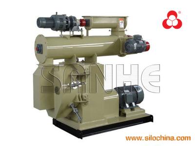 China 5TPH  Animal feed production line adopt ring die pellet mill for pellet feed for sale