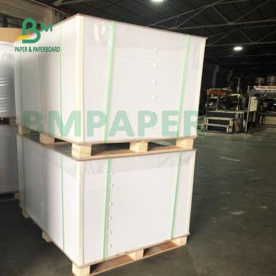 China Hojas de papel sintéticas blancas brillantes, prenda impermeable del papel de la etiqueta engomada del ANIMAL DOMÉSTICO para la impresión en venta