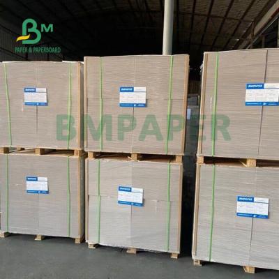 China 350gsm Clay Coated Duplex Paperboard For Cake Box Hard Stiffness 70 x 100cm à venda