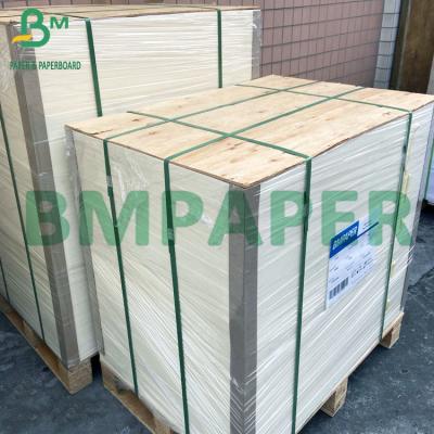 China 1.5mm 2.5mm 3 layers White Corrugated Cardboard Packaging Bleached Board Sheets à venda