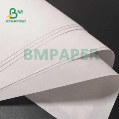 China 70gsm White Kraft Paper For Shopping Bags Good Stiffness 700 x 1000mm à venda