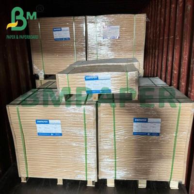 中国 14pt 15pt Metallic Silver Cardstock Paper For Cosmetic Box C1S SBS 販売のため