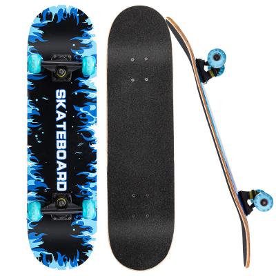 China Trendy Custom Komplett Skateboards 8,5*32 Zoll Umweltschonend zu verkaufen