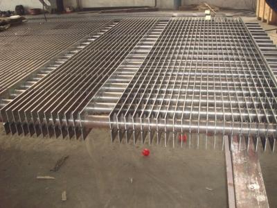 China Spiral Square ERW Fin Tube Longitudinal Pipes R410A Metal zu verkaufen