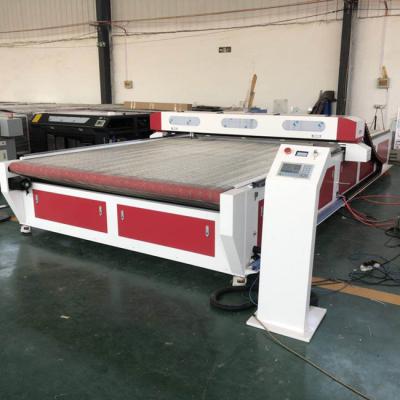 China 2000x3000mm Laser Engraving Leather Machine 100W 130W 150W 180W For Carpet Shoes Handbag for sale
