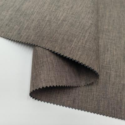 Chine Polyester 300D Tissu cationique 68*68 Densité 150cm Largeur Utilisation pour sacs à main à vendre