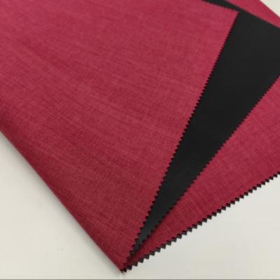 China Tecido catiônico vermelho 600D 150cm em cores variadas para têxteis domésticos à venda