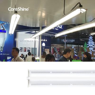 Chine Baie pré de câble de normes d'éclairage du supermarché 135lm/W de 2400mm basse à vendre