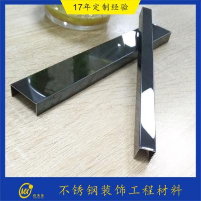 中国 Mirror Finish Stainless Steel Tile Strips Decorative Metal Trim ASTM Standard 販売のため