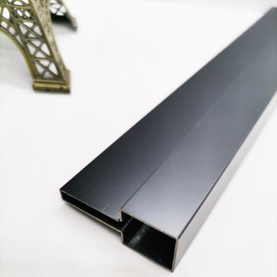 China 15mm 304 Black Bead Blasted Stainless Steel Tile Edge Trim For Home Decoration Te koop