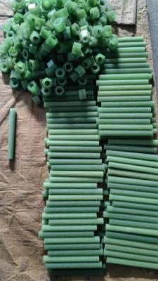 Cina Ferri in plastica ad alta resistenza Ferro in FRP con filo metrico Colore verde in vendita