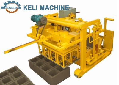 China Interlock Concrete Block Brick Making Machine 415V Semi Automatic KL40-3A en venta