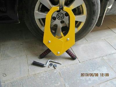 China Strong Car Tyre Wheel Lock Clamp for sale