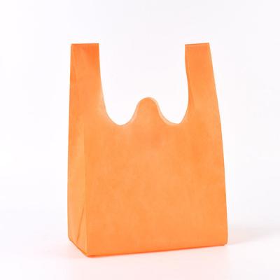 China 50Gsm Virgin Polypropylene Non Woven Vest Bag Laminated Custom Non Woven Tote Bags for sale