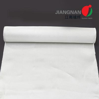 Китай Smoke Curtain Fire Resistant Fiberglass Fabric 0.8mm Fireproof Fiberglass Cloth Material продается