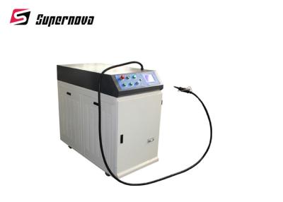 Chine machine tenue dans la main de soudure laser 380V pour la pompe à eau d'acier inoxydable à vendre